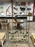 Cast Iron Potted Plant Holder