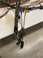 Compound Bow with accessories