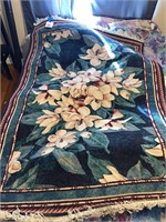 BEAUTIFUL RUG SIZE OF FULL BED
