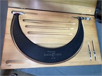 Scherr Tumico  9-12 inch Micrometer