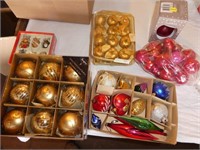 Misc. Box of Xmas Ornaments