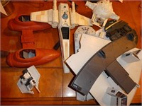 gMisc. Lot of "Star Wars" Toy pcs.