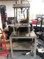 Hydraulic press and cart