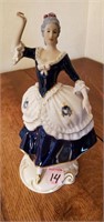 Royal Dux figurine 3727