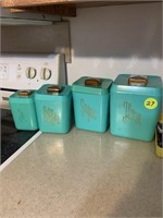 TIN KITCHEN CANISTER SET