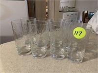SET OF 8 GLASSES