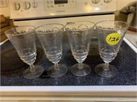 4 BEAUTIFUL CLEAR GLASSES