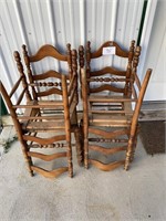 4 CHAIRS