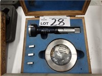 Bowers 51-77mm 3 Point Internal Micrometer & Case