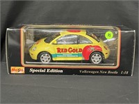 MAISTO SPECIAL EDITION 1:18 SCALE REDGOLD VW BEETL