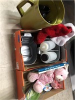 CHI HAIR COLOR TRAYS, BABY ITEMS, GREEN PITCHER