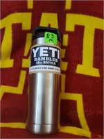 New yeti 18oz water bottle