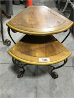 Wood w/metal legs nesting tables, 15Wx15T, 19Wx19T