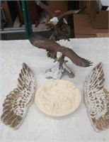 Vintage lot of porcelain eagles, pair of wings,
