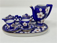 Miniature Aritayaki Japan porcelain tea set