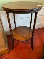 Vintage round table ~ Faux bamboo legs