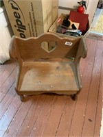 Small Heart Bench ~ Pine