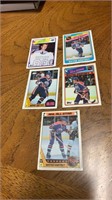 (5) Collectors Wayne Gretzky Cards