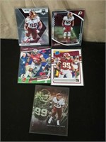 (5) Chase Young Rookie Football Cards