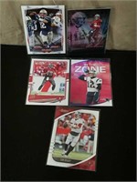 (5) Mint Tom Brady Football Cards