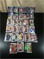 (28) 2019-20 Basketball Cards, All Cards Are Stars