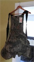 Lot #567 - Turkey Hunting vest with calls