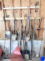 Lot #613 - Garden tool lot: several shovels,
