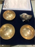 Set of 4 Silver Bowls w/Velvet Case