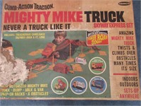 REMCO MIGHTY MIKE SKYWAY EXPRESS SET 7042 1967