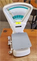 PITNEY BOWES POSTAL SCALE