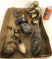 TRAY: DUCK FIGURES W/ BRASS BOOKENDS