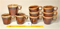 Group Lot of Vintage Hull Brown Grip Mugs - (2)