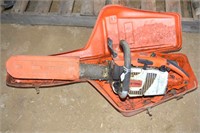 Stihl 031AV Chainsaw with Case - the hinges on