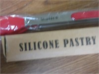 Silicone Pastry Brush Set & Waflo's Tongs