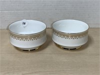 2 Paragon Pickle / Sweets Dish - Linford