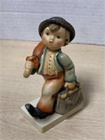 Vintage Hummel Figurine - Henry Wanderer