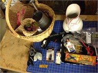 Baskets, pitchers, ladies' gloves, and misc