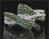 Stunning 1/2 ct Natural Green & White Diamond Ring