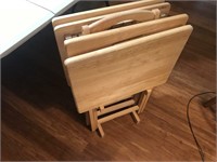 Set of 4 Wooden TV Trays in Stand