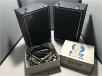 Aiwa Model SC-6 Speakers & Pioneer Headphones SE-2