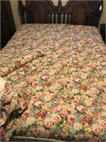 King Floral Comforter w/ 3 Pillow Cases