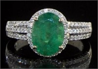 18kt Gold 4.03 ct Oval Emerald & Diamond Ring