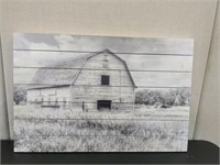 Wooden Barn Print 20" x 30"