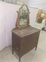 Vintage Chest Of Drawers W/ Mirror