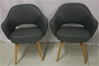 Knoll Euro Saarinen executive armchairs