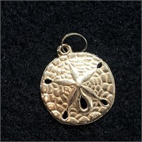 14K SAND DOLLAR PENDANT