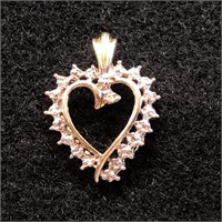 10K DIAMOND GOLD HEART PENDANT