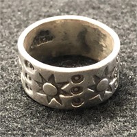 STERLING SILVER WIDE BAND RING SIZE 9