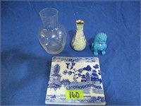 2 vases & various items