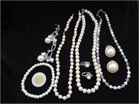 Costume peral jewelry lot